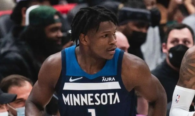 江南体育app-没有控卫，究竟有多痛苦|哈士奇|芬奇|湖人|爱德华兹|快船_新浪体育_新浪新闻